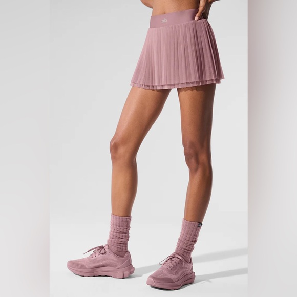 ALO Yoga Smoky Quartz Women's Baseline Mesh Pleated Skirt - Picture 5 of 6